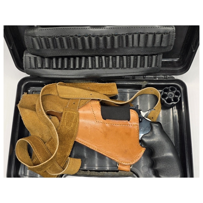 REVOLVER COLT PYTHON 6