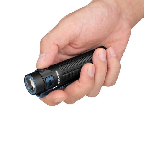 LINTERNA OLIGHT BATON 3 PRO 1500 LUM CW